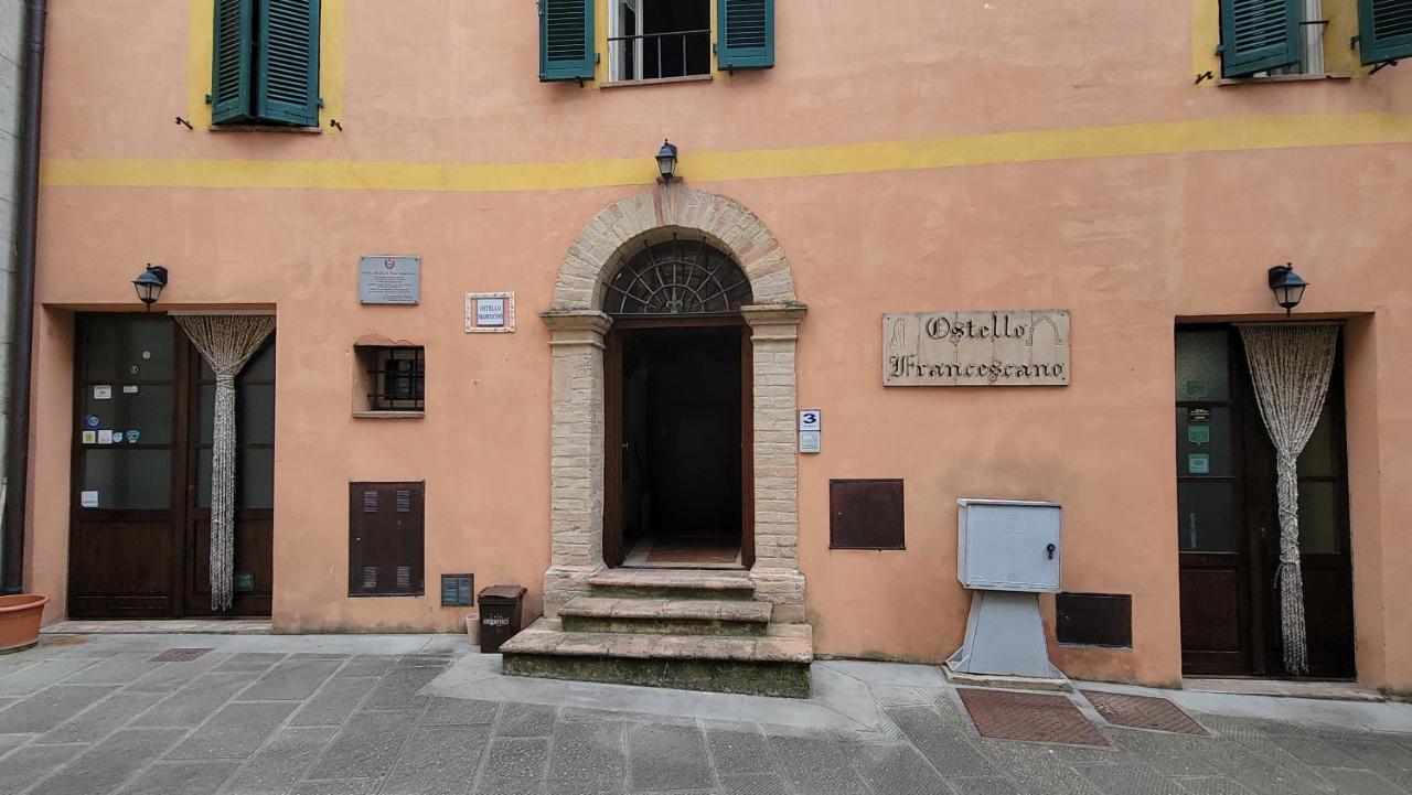 Locanda Francescana Valfabbrica Exterior photo